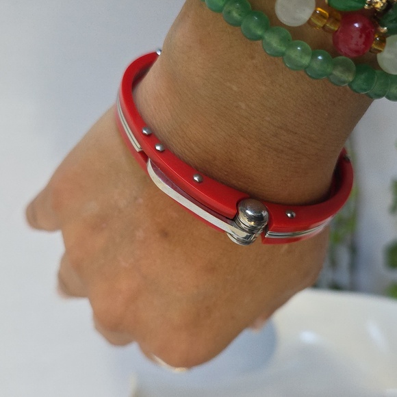 Unique Red Acrylic and Silver Stainless Steel Handcuff Style Bracelet - Picture 10 of 12